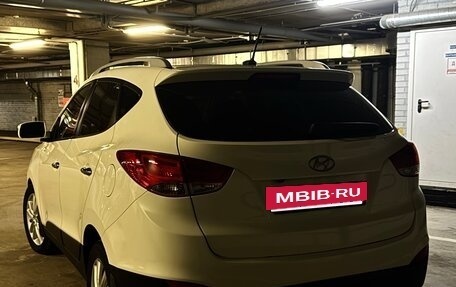 Hyundai Tucson III, 2010 год, 1 150 000 рублей, 4 фотография