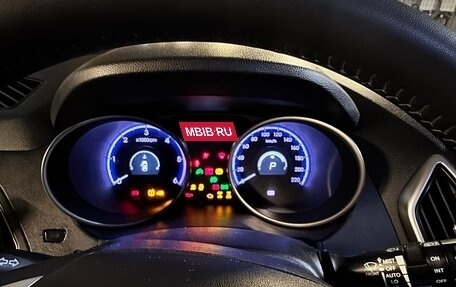 Hyundai Tucson III, 2010 год, 1 150 000 рублей, 16 фотография