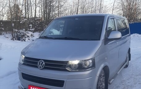 Volkswagen Transporter T5 рестайлинг, 2010 год, 1 980 000 рублей, 4 фотография