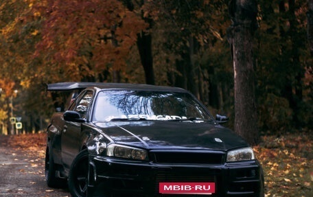 Nissan Skyline, 1998 год, 1 550 000 рублей, 2 фотография