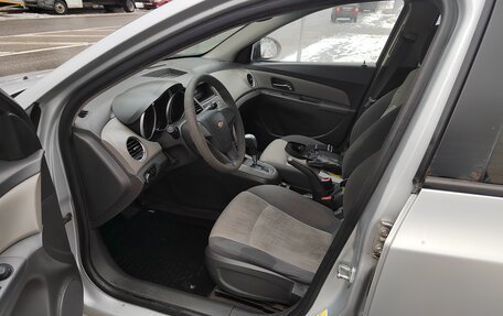 Chevrolet Cruze II, 2010 год, 450 000 рублей, 7 фотография