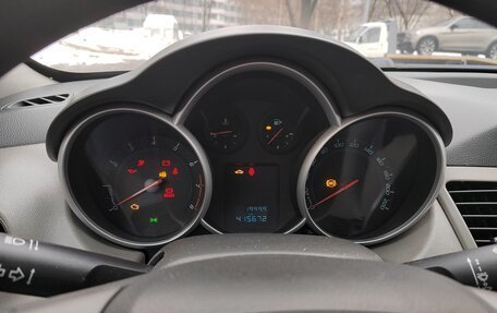 Chevrolet Cruze II, 2010 год, 450 000 рублей, 9 фотография