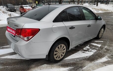 Chevrolet Cruze II, 2010 год, 450 000 рублей, 5 фотография