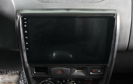 Renault Duster I рестайлинг, 2014 год, 999 000 рублей, 17 фотография