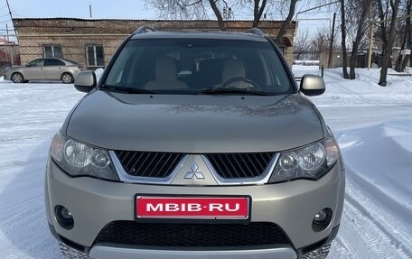 Mitsubishi Outlander III рестайлинг 3, 2008 год, 1 180 000 рублей, 1 фотография