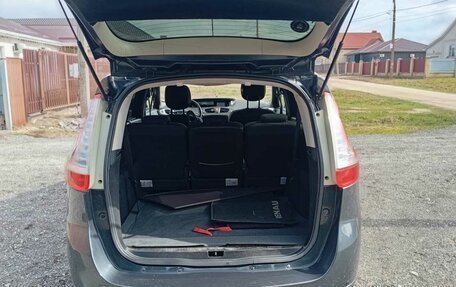 Renault Scenic III, 2010 год, 680 000 рублей, 9 фотография