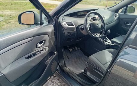 Renault Scenic III, 2010 год, 680 000 рублей, 6 фотография