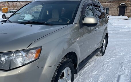 Mitsubishi Outlander III рестайлинг 3, 2008 год, 1 180 000 рублей, 3 фотография