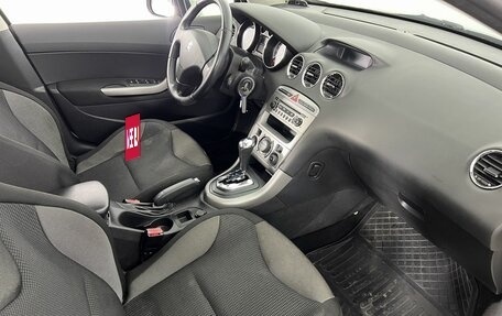 Peugeot 308 II, 2010 год, 649 000 рублей, 13 фотография