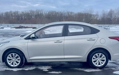 Hyundai Solaris II рестайлинг, 2019 год, 1 635 000 рублей, 4 фотография