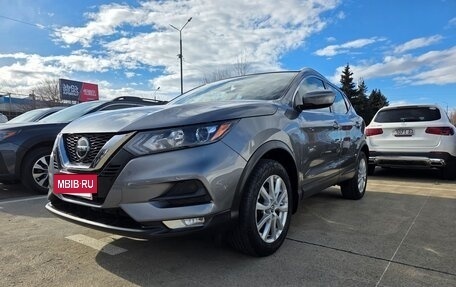 Nissan Rogue, 2021 год, 1 950 000 рублей, 2 фотография