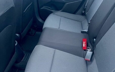 Hyundai Solaris II рестайлинг, 2019 год, 1 635 000 рублей, 11 фотография