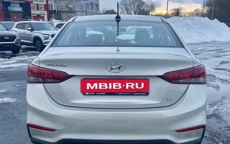 Hyundai Solaris II рестайлинг, 2019 год, 1 635 000 рублей, 8 фотография