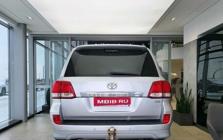 Toyota Land Cruiser 200, 2010 год, 2 590 000 рублей, 5 фотография