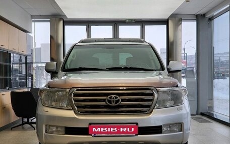 Toyota Land Cruiser 200, 2010 год, 2 590 000 рублей, 2 фотография