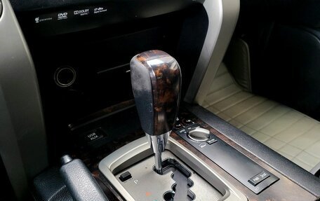 Toyota Land Cruiser 200, 2010 год, 2 590 000 рублей, 17 фотография