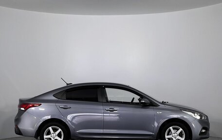 Hyundai Solaris II рестайлинг, 2018 год, 1 370 000 рублей, 4 фотография
