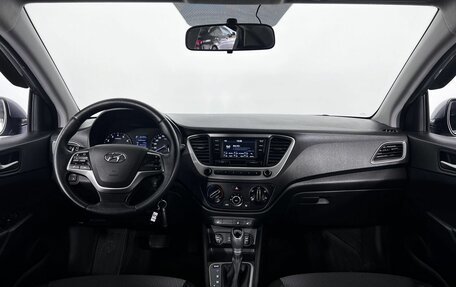 Hyundai Solaris II рестайлинг, 2018 год, 1 370 000 рублей, 14 фотография