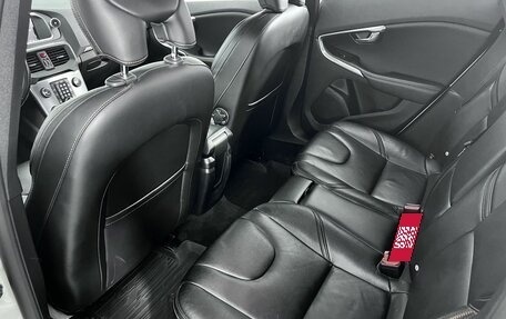 Volvo V40 Cross Country I, 2016 год, 1 620 000 рублей, 10 фотография