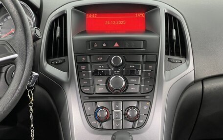 Opel Astra J, 2012 год, 880 000 рублей, 16 фотография