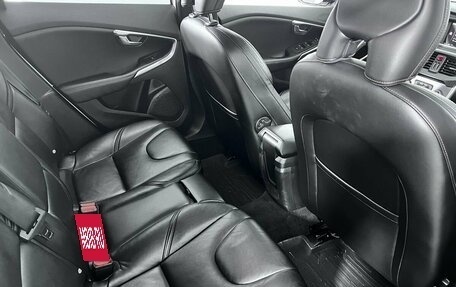 Volvo V40 Cross Country I, 2016 год, 1 620 000 рублей, 11 фотография