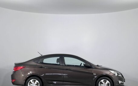 Hyundai Solaris II рестайлинг, 2016 год, 980 000 рублей, 4 фотография
