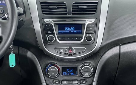 Hyundai Solaris II рестайлинг, 2016 год, 980 000 рублей, 15 фотография