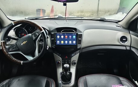 Chevrolet Cruze II, 2011 год, 490 000 рублей, 8 фотография