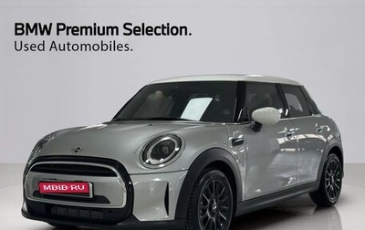 MINI Hatch, 2023 год, 1 840 000 рублей, 1 фотография