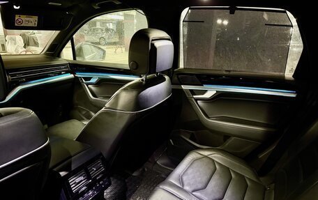 Volkswagen Touareg III, 2018 год, 4 750 000 рублей, 8 фотография