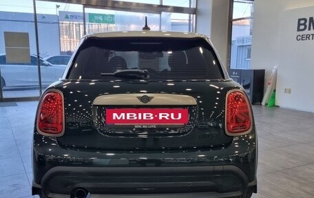 MINI Hatch, 2023 год, 1 800 000 рублей, 3 фотография