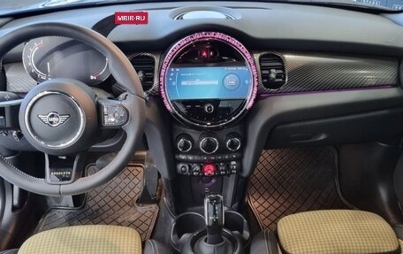 MINI Hatch, 2023 год, 1 800 000 рублей, 11 фотография