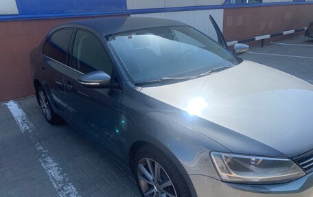 Volkswagen Jetta VI, 2012 год, 990 000 рублей, 6 фотография