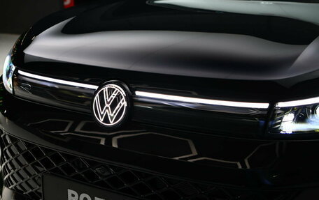 Volkswagen Tiguan, 2025 год, 5 050 000 рублей, 13 фотография