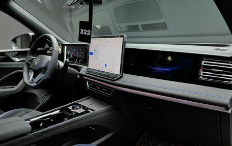 Volkswagen Tiguan, 2025 год, 5 050 000 рублей, 27 фотография