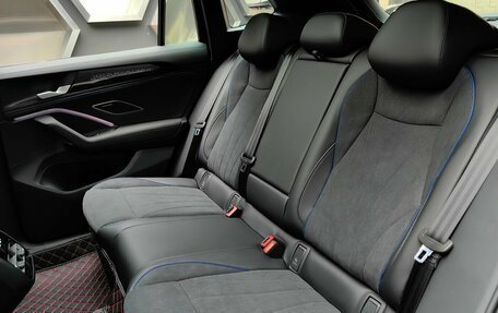 Volkswagen Tiguan, 2025 год, 5 050 000 рублей, 38 фотография