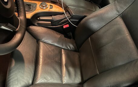 BMW 5 серия, 2006 год, 2 800 000 рублей, 16 фотография