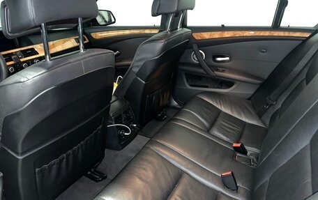 BMW 5 серия, 2006 год, 2 800 000 рублей, 17 фотография