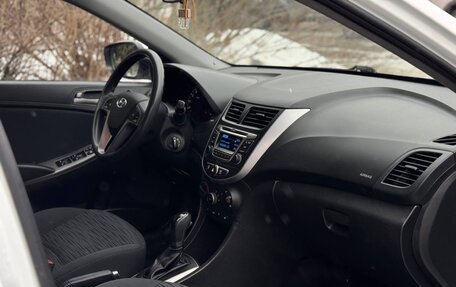 Hyundai Solaris II рестайлинг, 2014 год, 1 080 000 рублей, 8 фотография