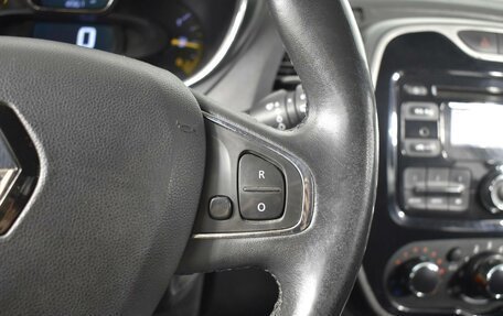 Renault Kaptur I рестайлинг, 2016 год, 986 200 рублей, 15 фотография