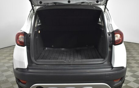 Renault Kaptur I рестайлинг, 2016 год, 986 200 рублей, 24 фотография