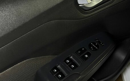 Hyundai Solaris II рестайлинг, 2018 год, 1 419 000 рублей, 8 фотография