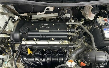 Hyundai Solaris II рестайлинг, 2013 год, 967 200 рублей, 7 фотография