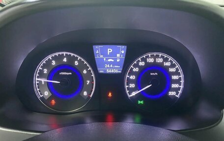 Hyundai Solaris II рестайлинг, 2013 год, 967 200 рублей, 11 фотография