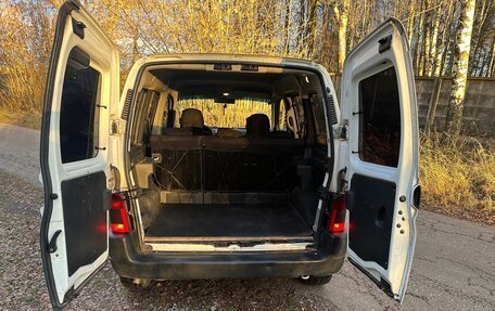 Peugeot Partner II рестайлинг 2, 2004 год, 350 000 рублей, 13 фотография