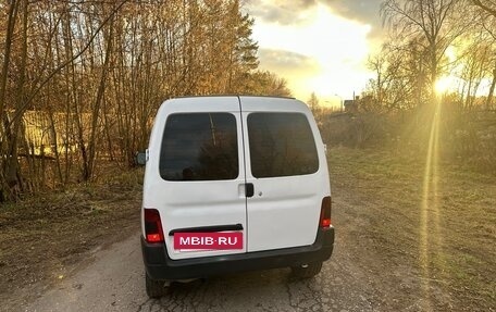 Peugeot Partner II рестайлинг 2, 2004 год, 350 000 рублей, 14 фотография