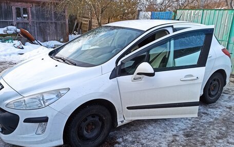 Peugeot 308 II, 2010 год, 330 000 рублей, 2 фотография