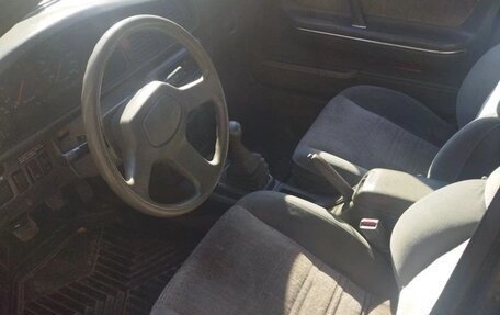 Mazda 626, 1988 год, 275 000 рублей, 13 фотография