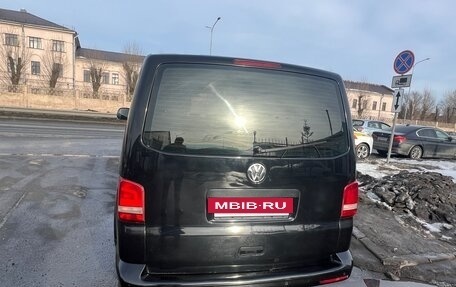 Volkswagen Caravelle T5, 2013 год, 1 750 000 рублей, 3 фотография