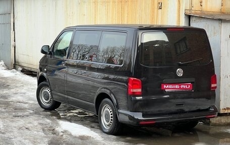 Volkswagen Caravelle T5, 2013 год, 1 750 000 рублей, 9 фотография